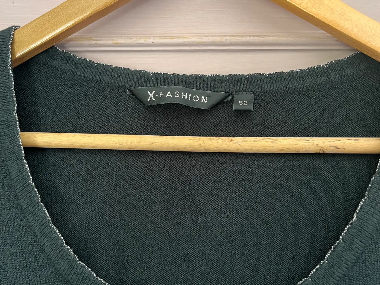 Billede 3 - top fra X-fashion str. 52
