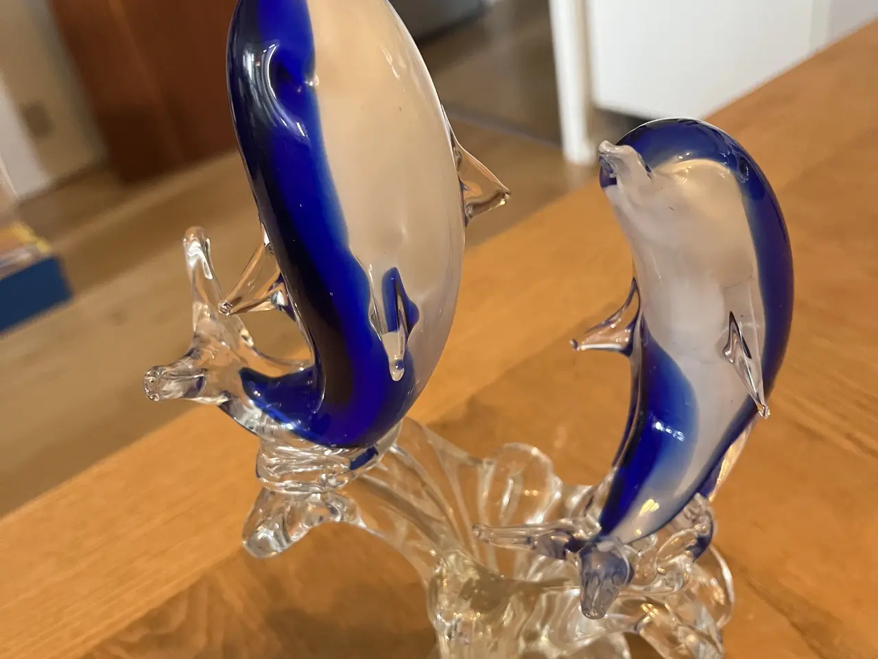 Billede 1 - Delfin figur 