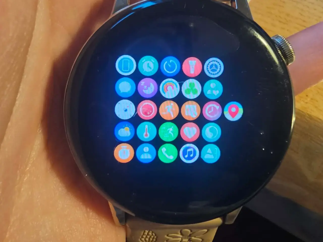 Billede 4 - Huawei Watch GT3 42mm + 4 stropper + tilbehør
