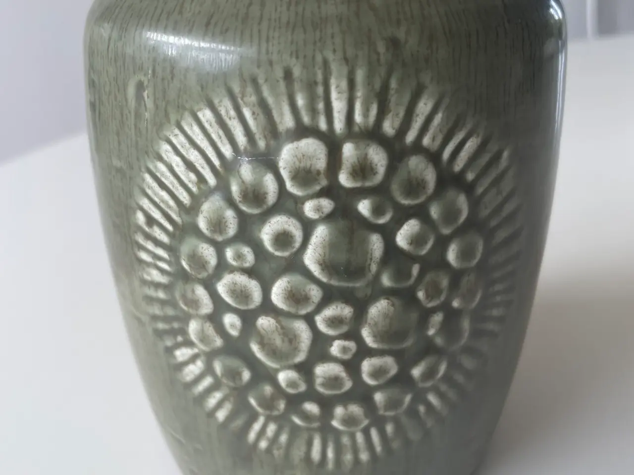 Billede 2 - Rørstrand Zenit grøn keramik vase (Gunnar Nylund)