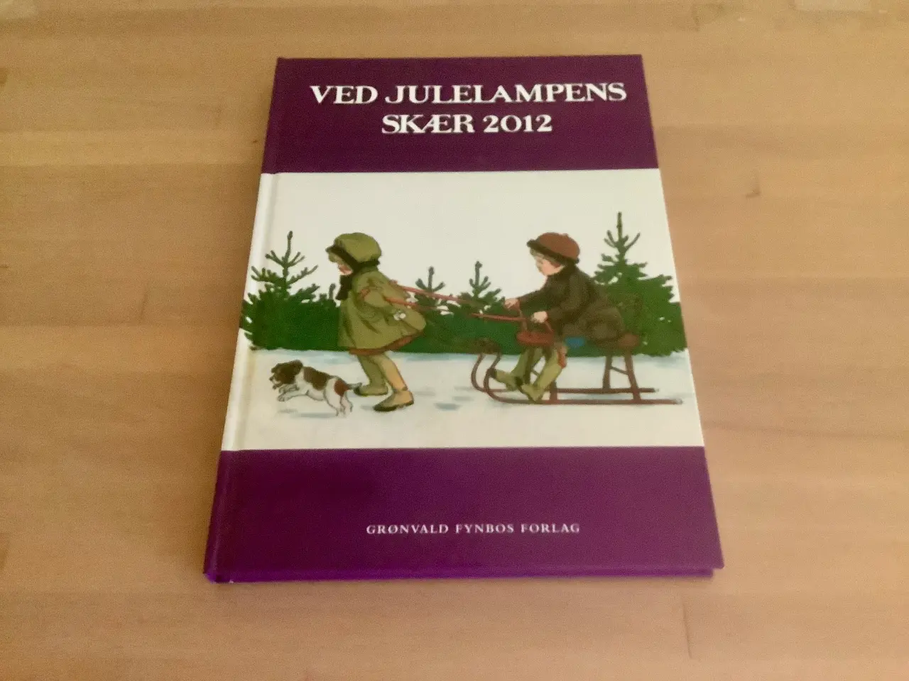 Billede 1 - Ved julelampens skær 2012.