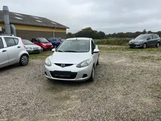 MAZDA 2  ÅRG 08