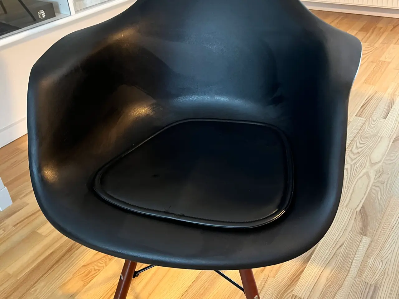 Billede 4 - 6 stk Eames Replica stole