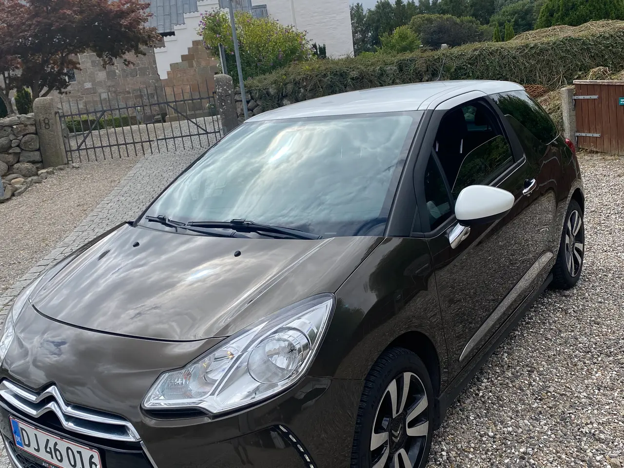 Billede 1 - Citroen DS 3 1,2 VTI Style 82 HK, årg 2014