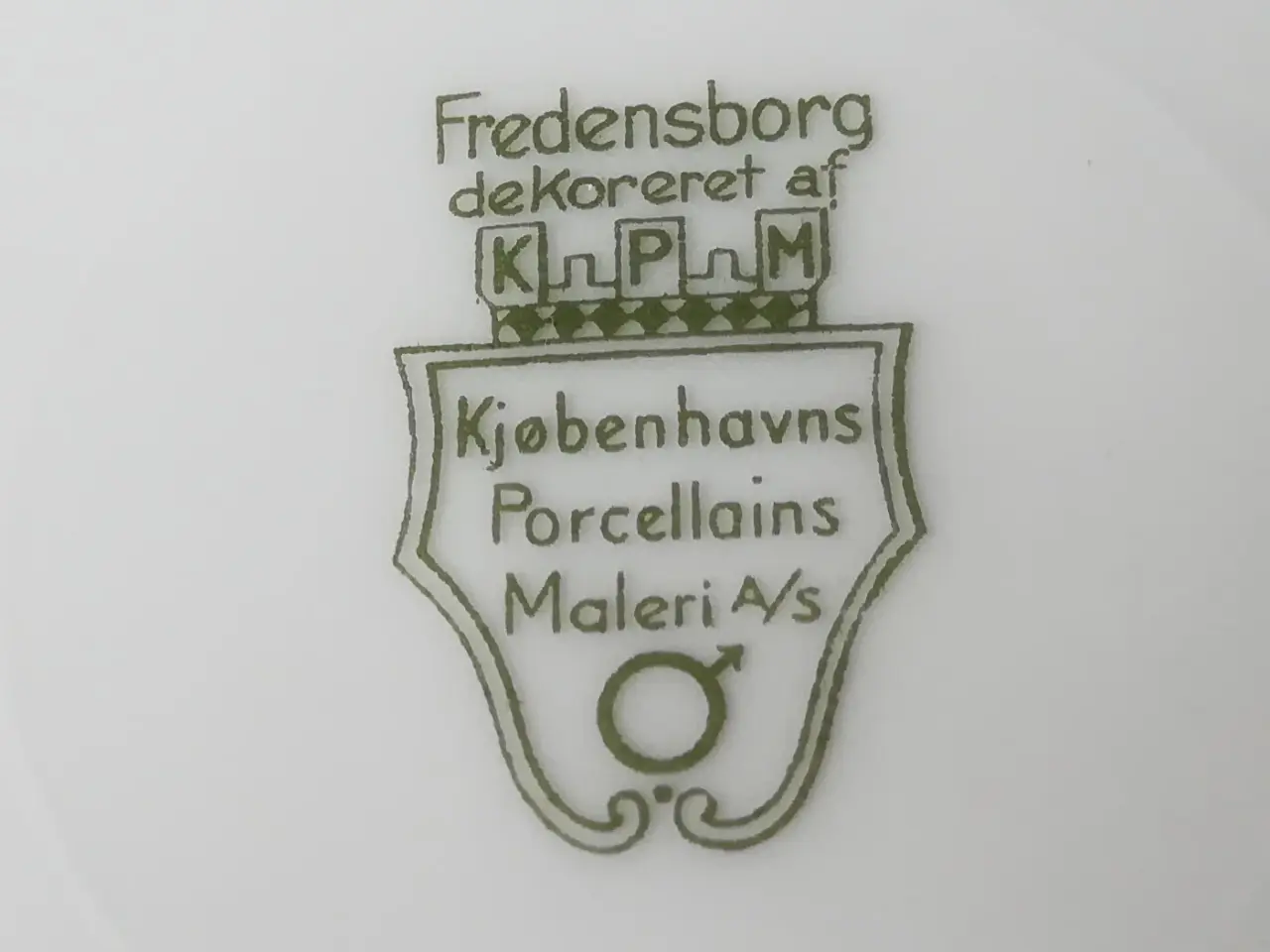 Billede 10 - Københavns Porcelæn Maleri -- Tallerken - fad - su