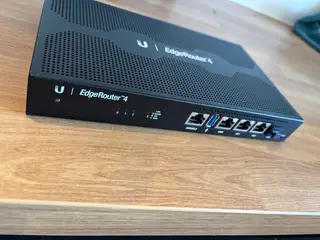 Ubiquiti Edgerouter 4