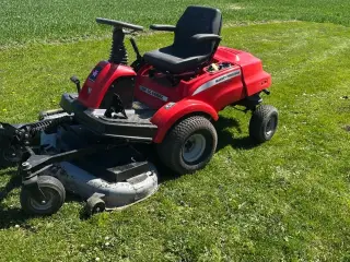 Massey Ferguson Havetraktor