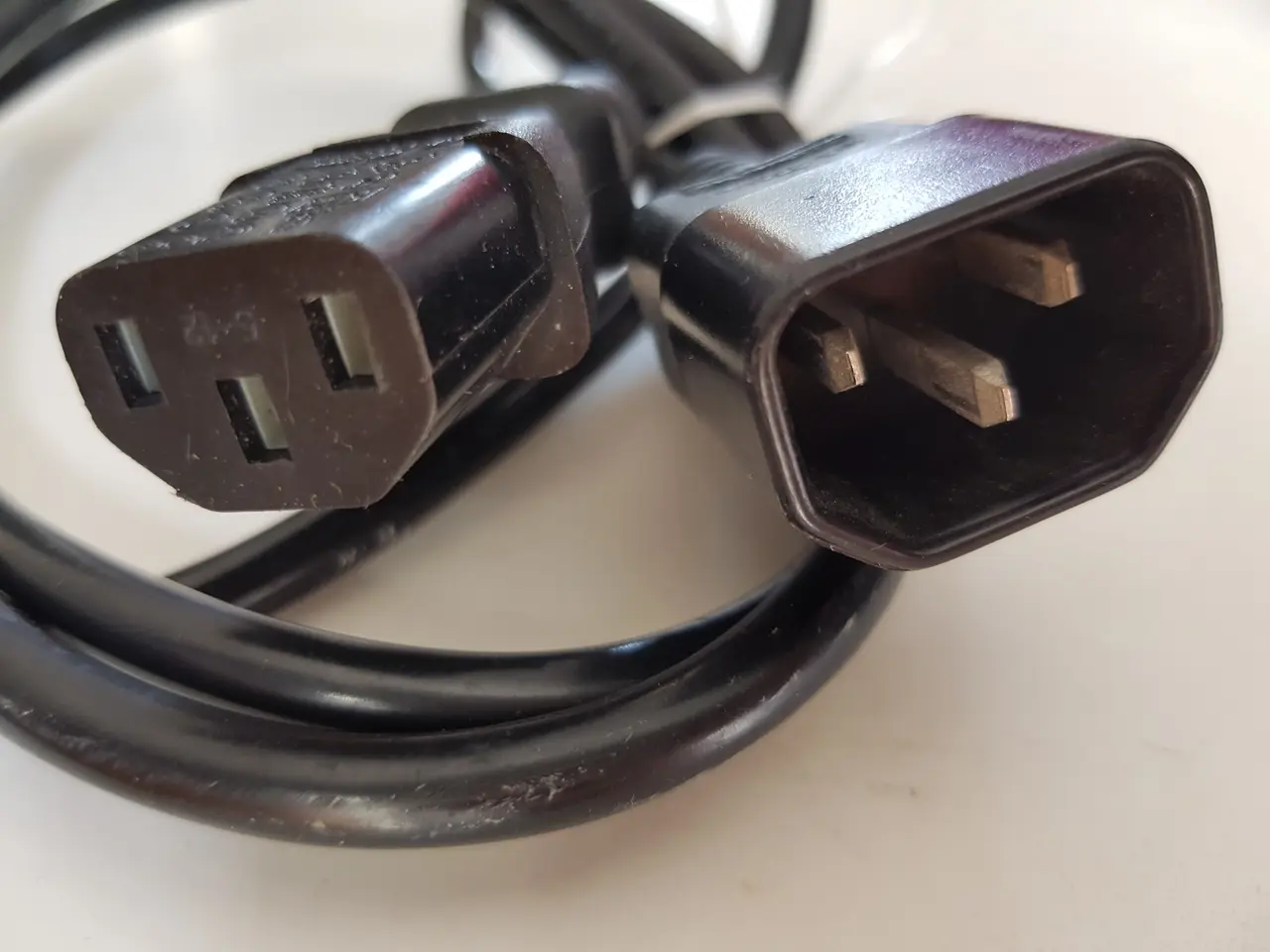 Billede 3 - Strømkabel diverse kabel