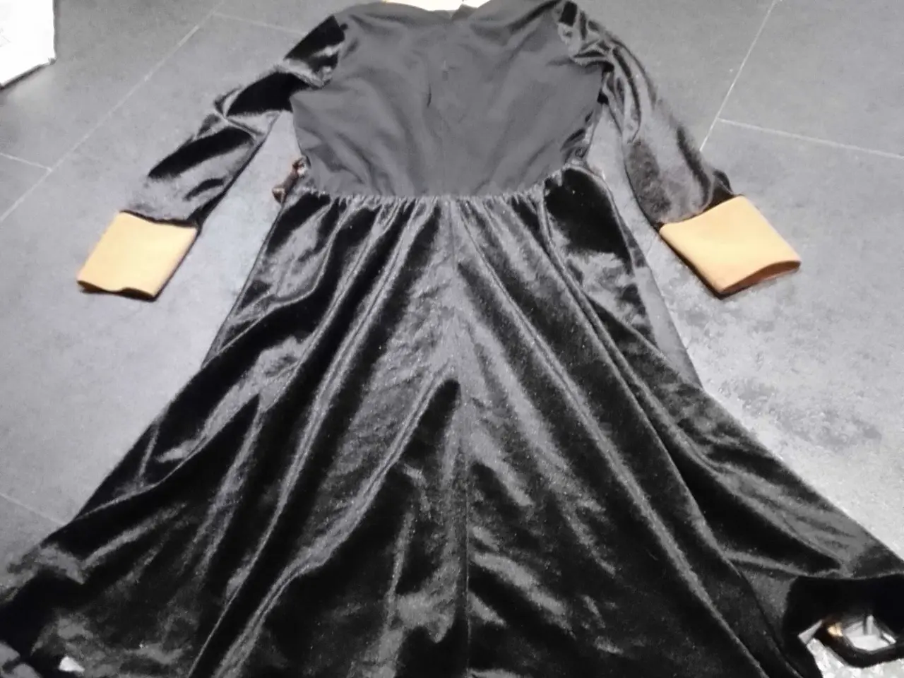 Billede 2 - Frozen , frost Kostume