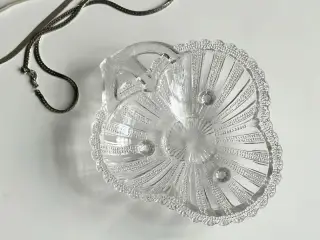 Skål m krummelurer, presset glas, NB