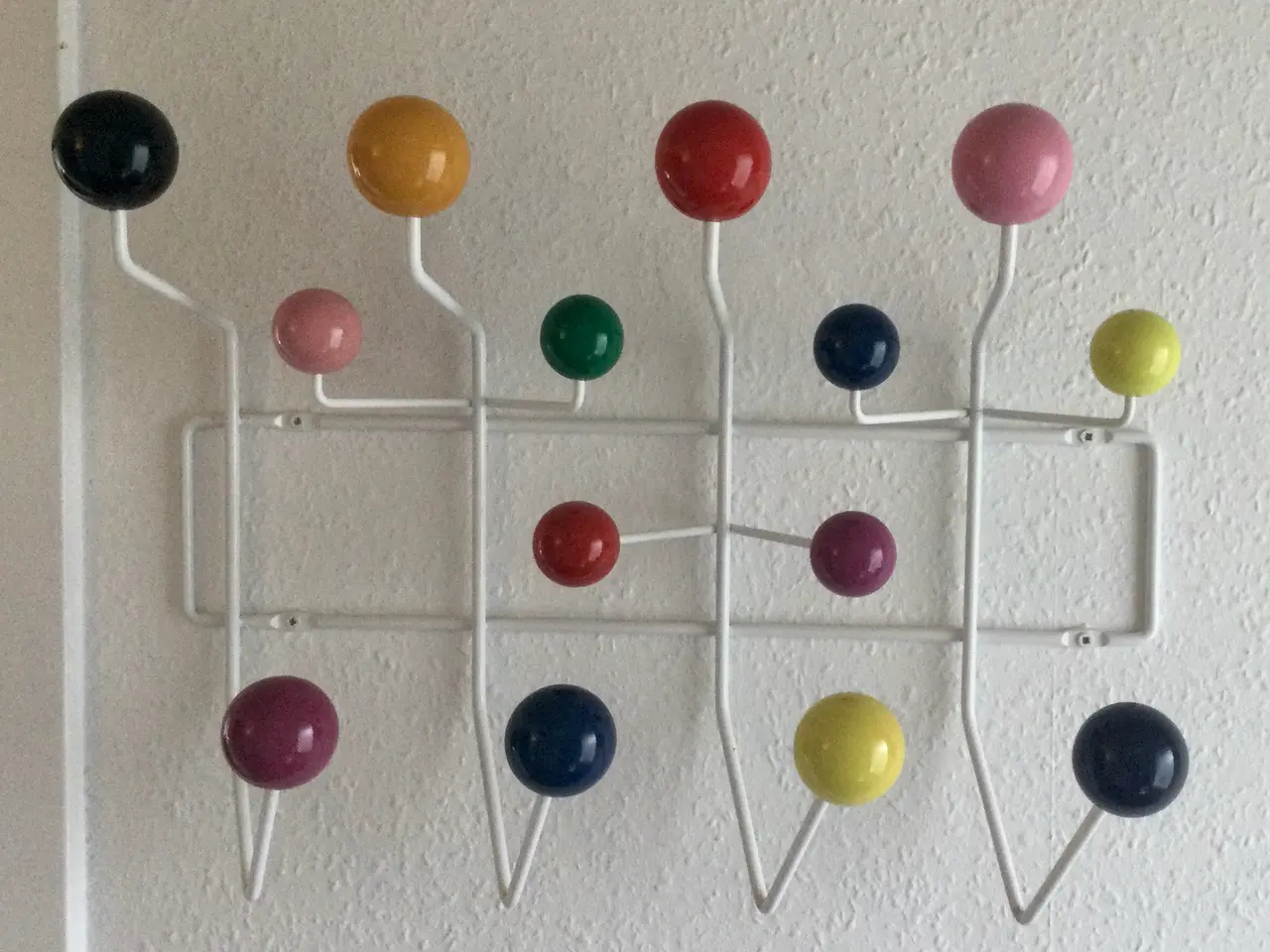 Billede 2 - Eames Hang It All Knagerække
