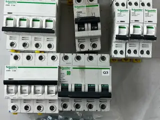 Schneider Electric iC60N Acti9 Breaker RCCB parti