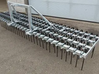 Anker Bjerre Riven 4-Rækket, 300cm, 3-punkt ophæng Kraftig og effektiv!
