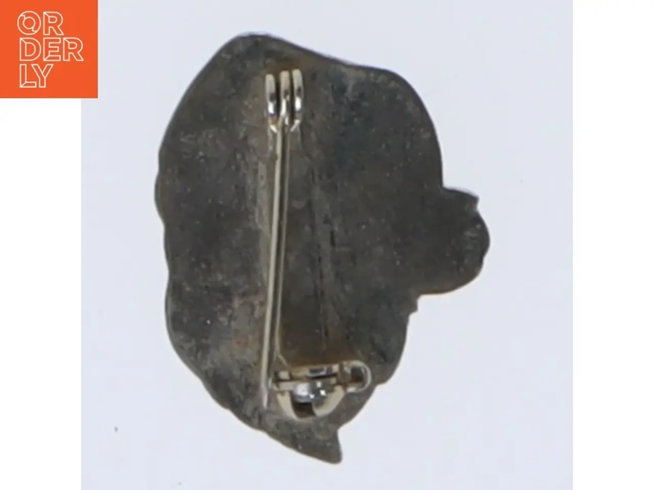 Billede 3 - Julemands broche (str. 2,5 cm)