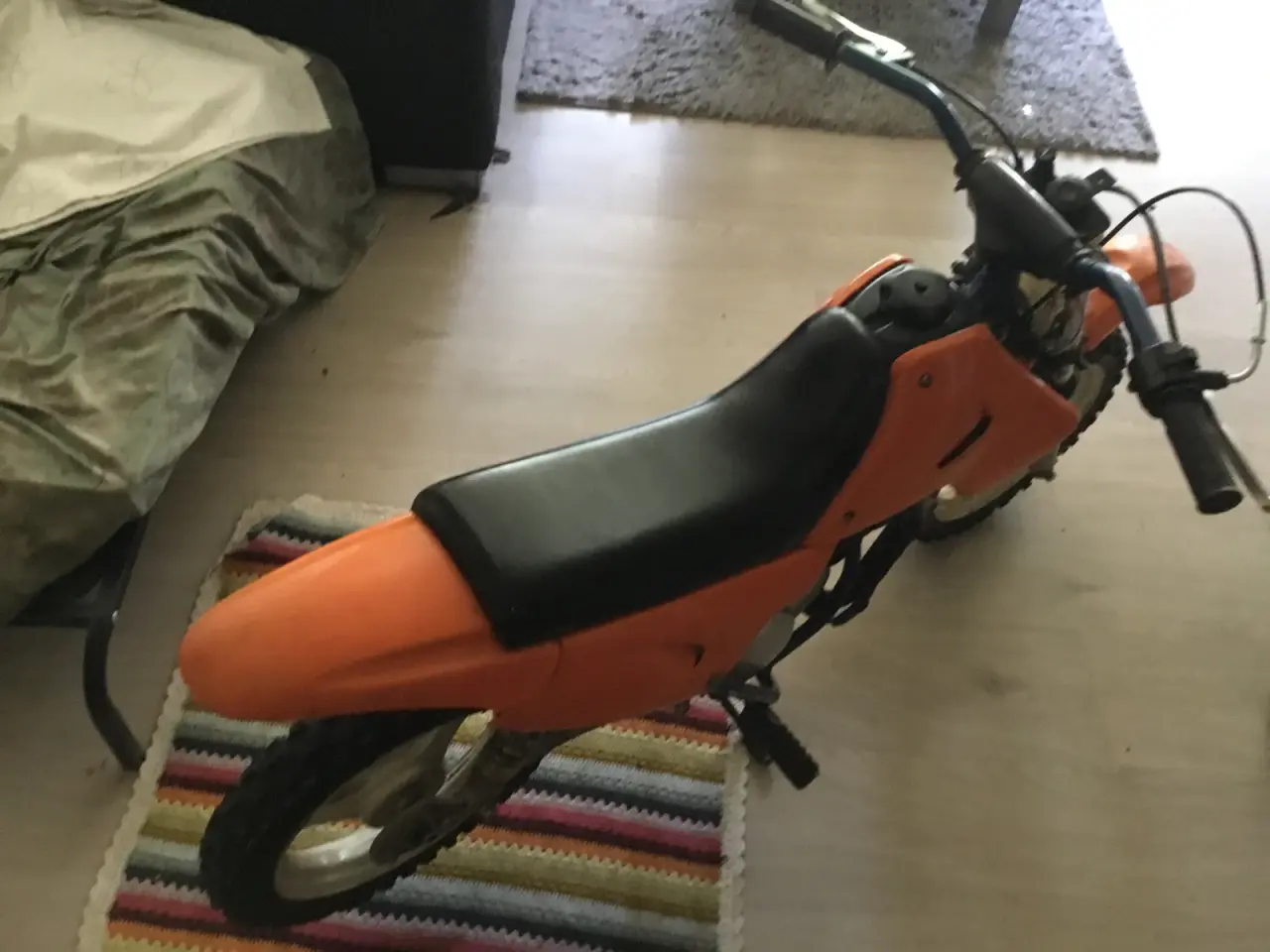 Billede 3 - Kopi af Yamaha pw 50 i god stand køer godt fast