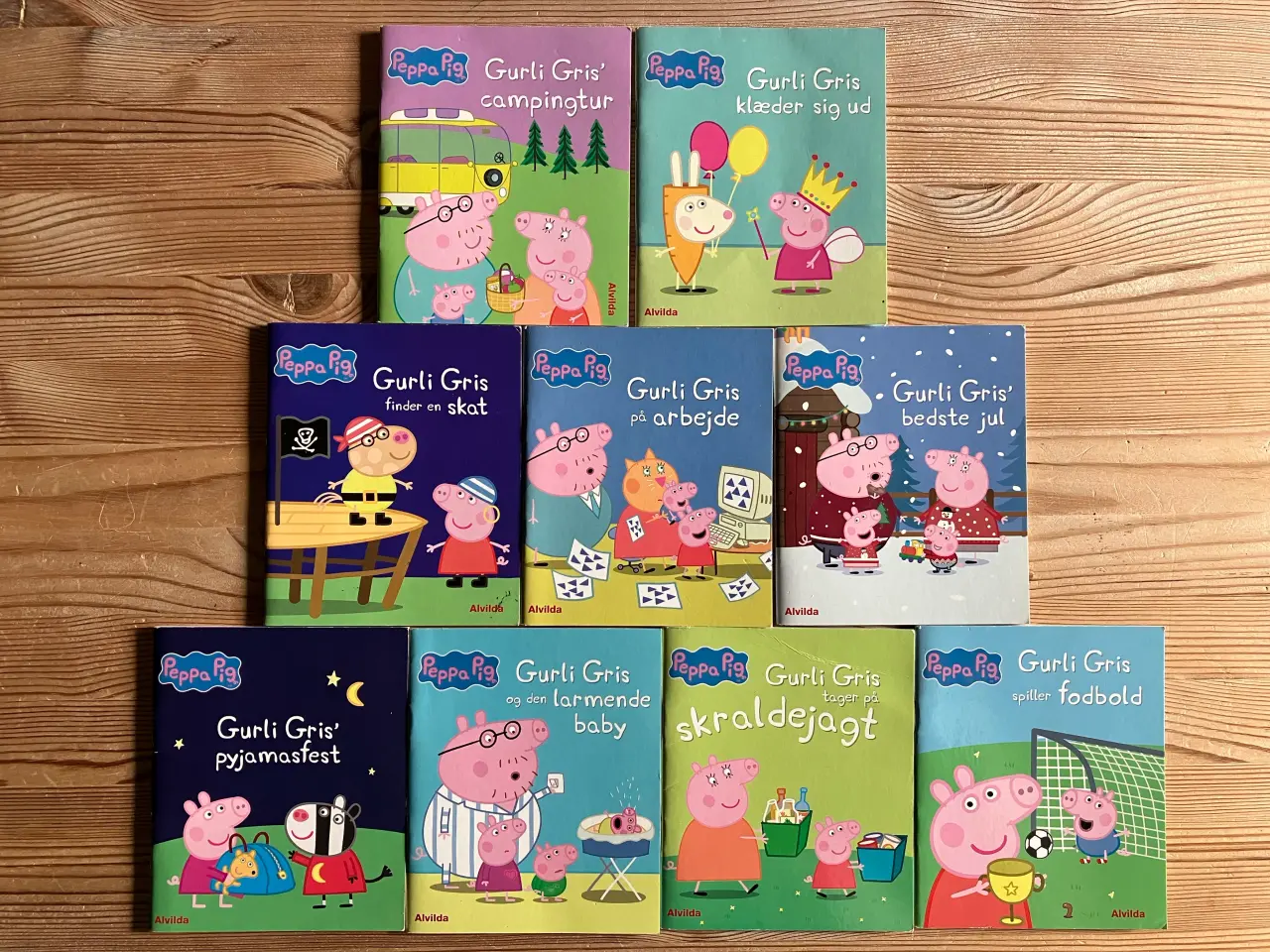 Billede 2 - NEDSAT: 25 Gurli Gris bøger, Peppa Pig
