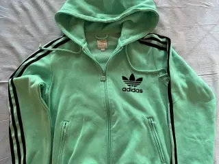 Adidas hættetrøje 38