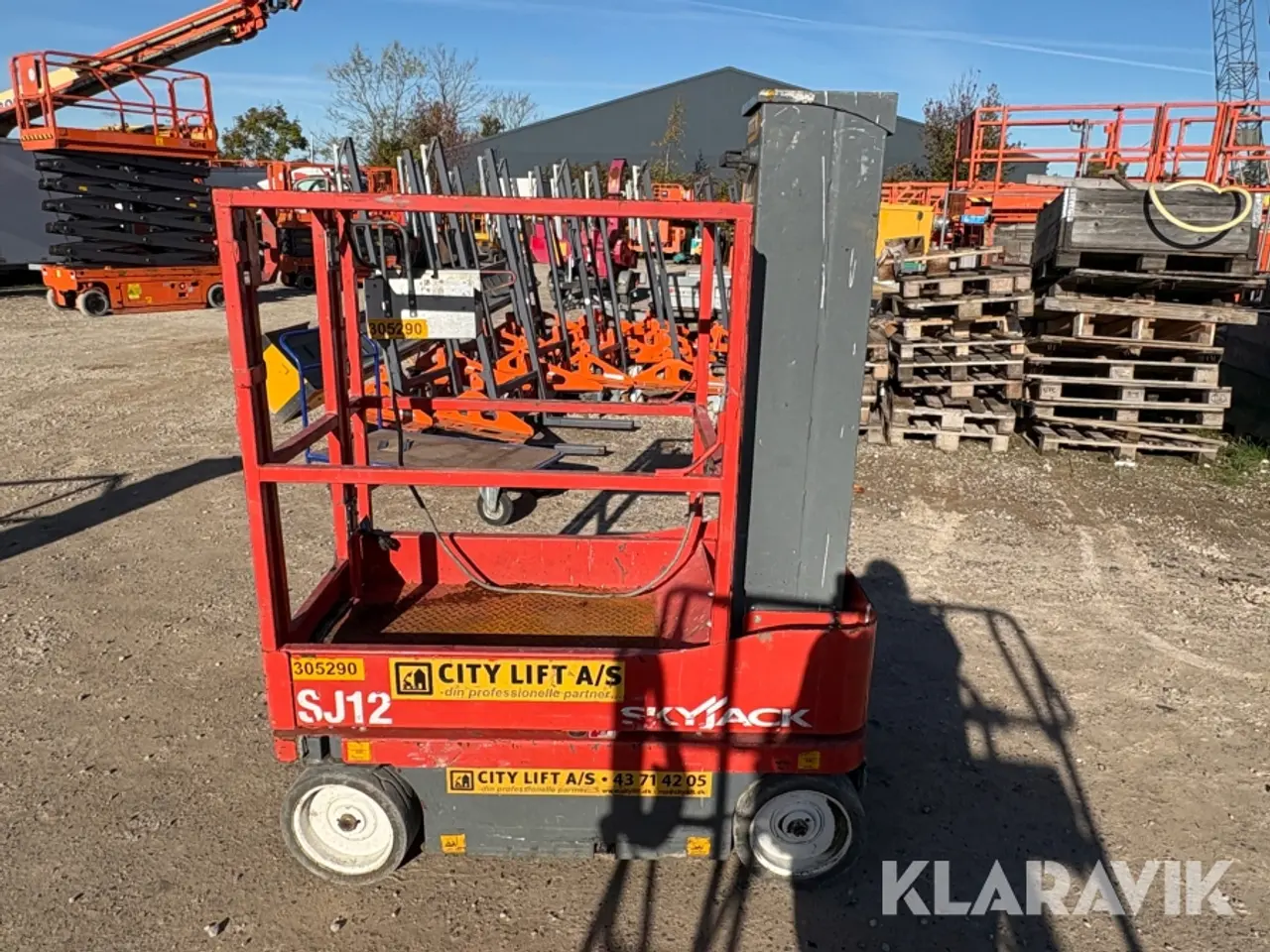 Billede 5 - Søjlelift SkyJack SJ12