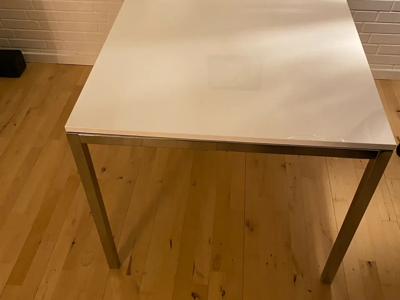 Billede 1 - Spisebord fra IKEA