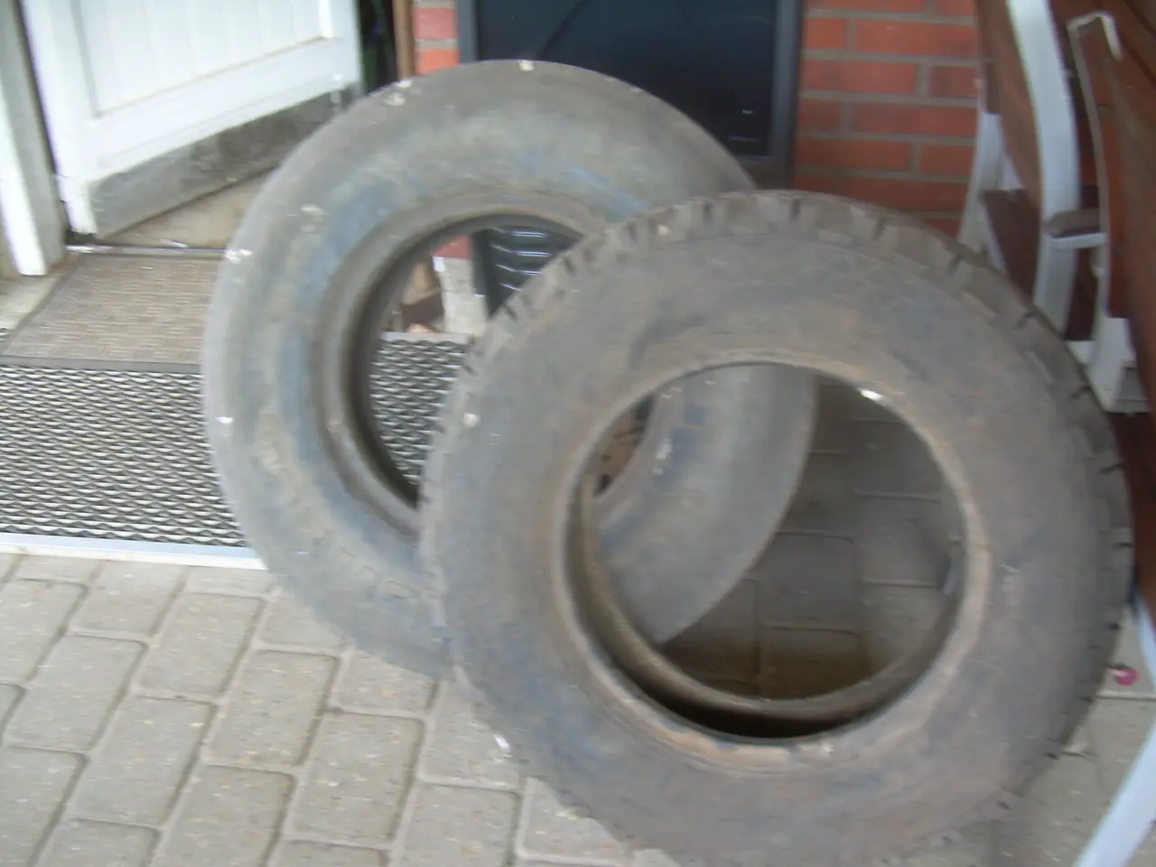 Billede 2 - Landbrugs dæk 750-16 ok stand ring 29453094