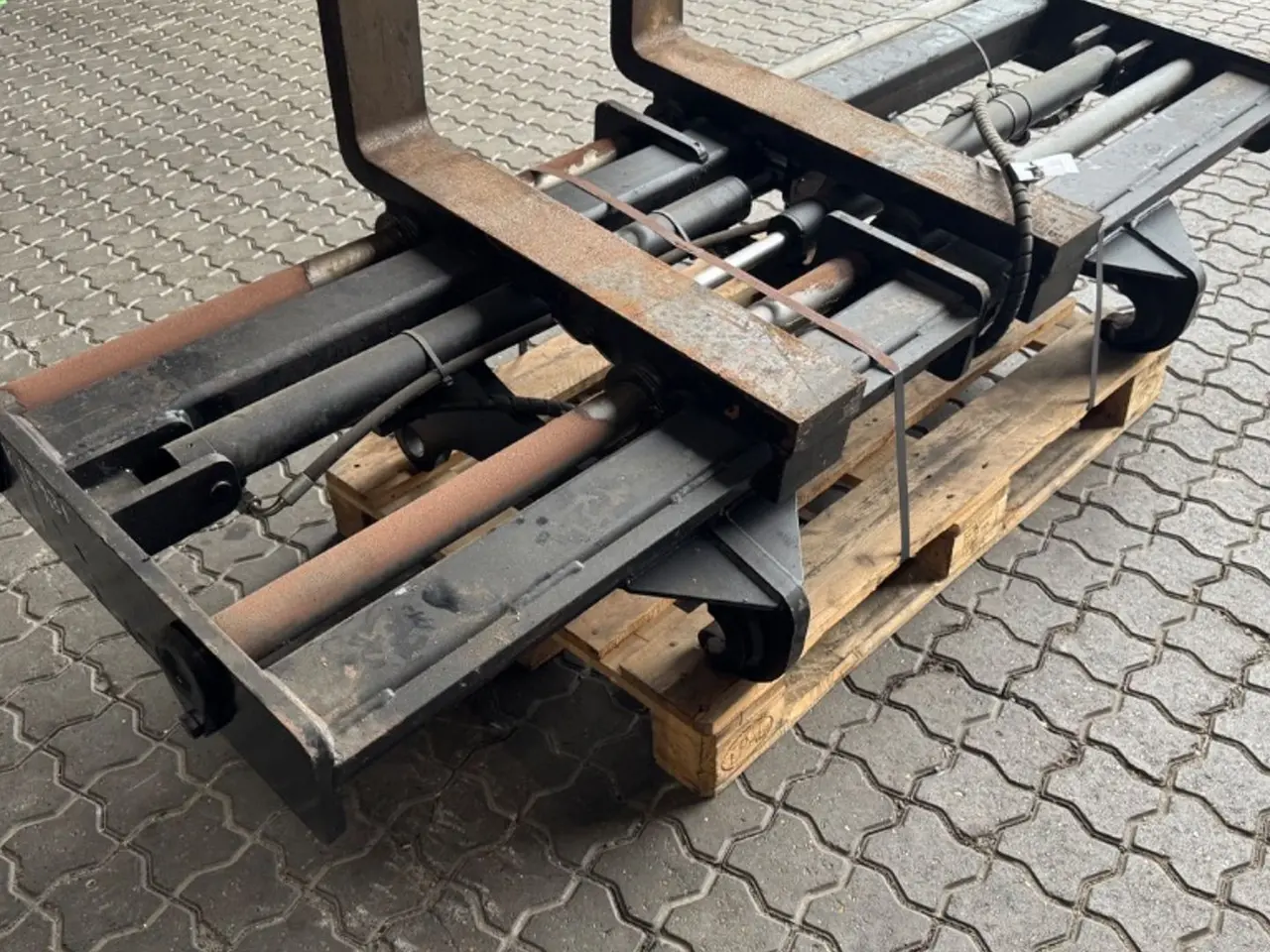 Billede 2 - Kirk K15231 Hydraulisk pallegaffel