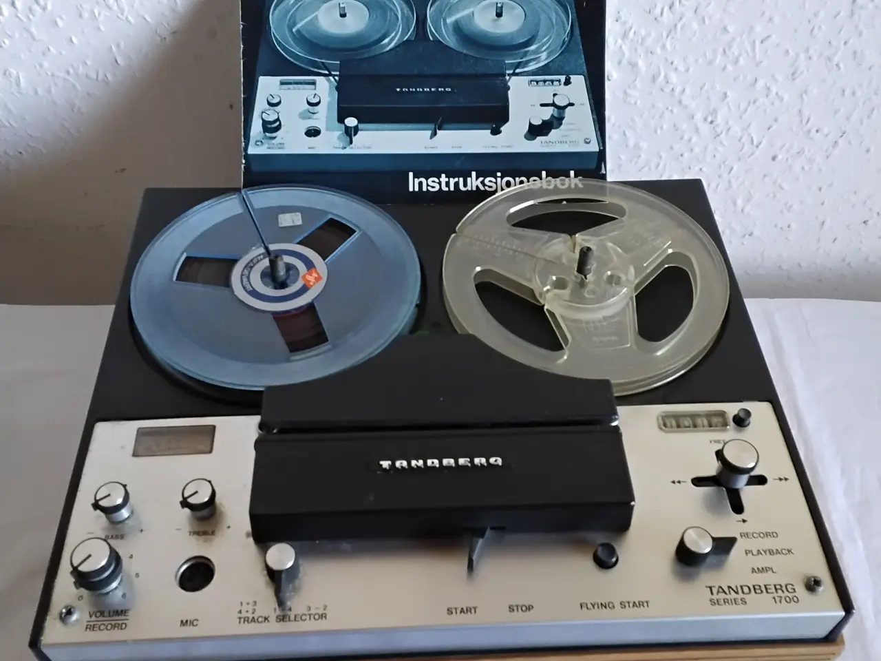 Billede 1 - Tandberg 4 spors spolebåndoptager S1700 +tilbehør