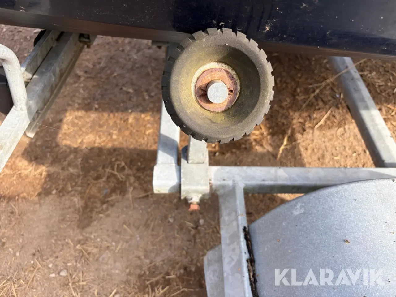 Billede 5 - Glasfiberjolle med Brenderup 402G bådtrailer
