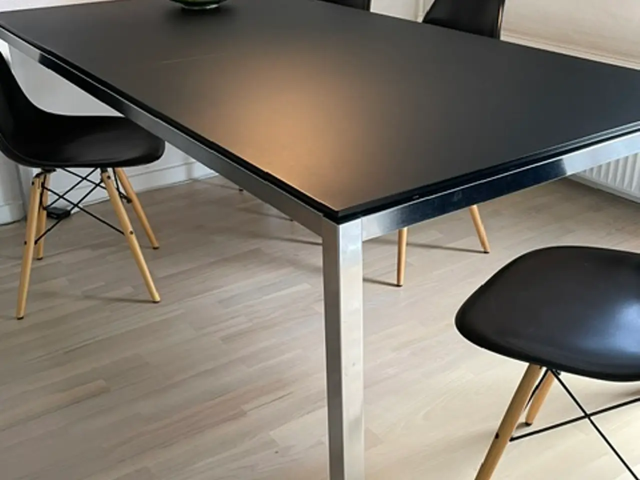 Billede 2 - Karat spisebord - Sort