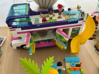 Lego friends