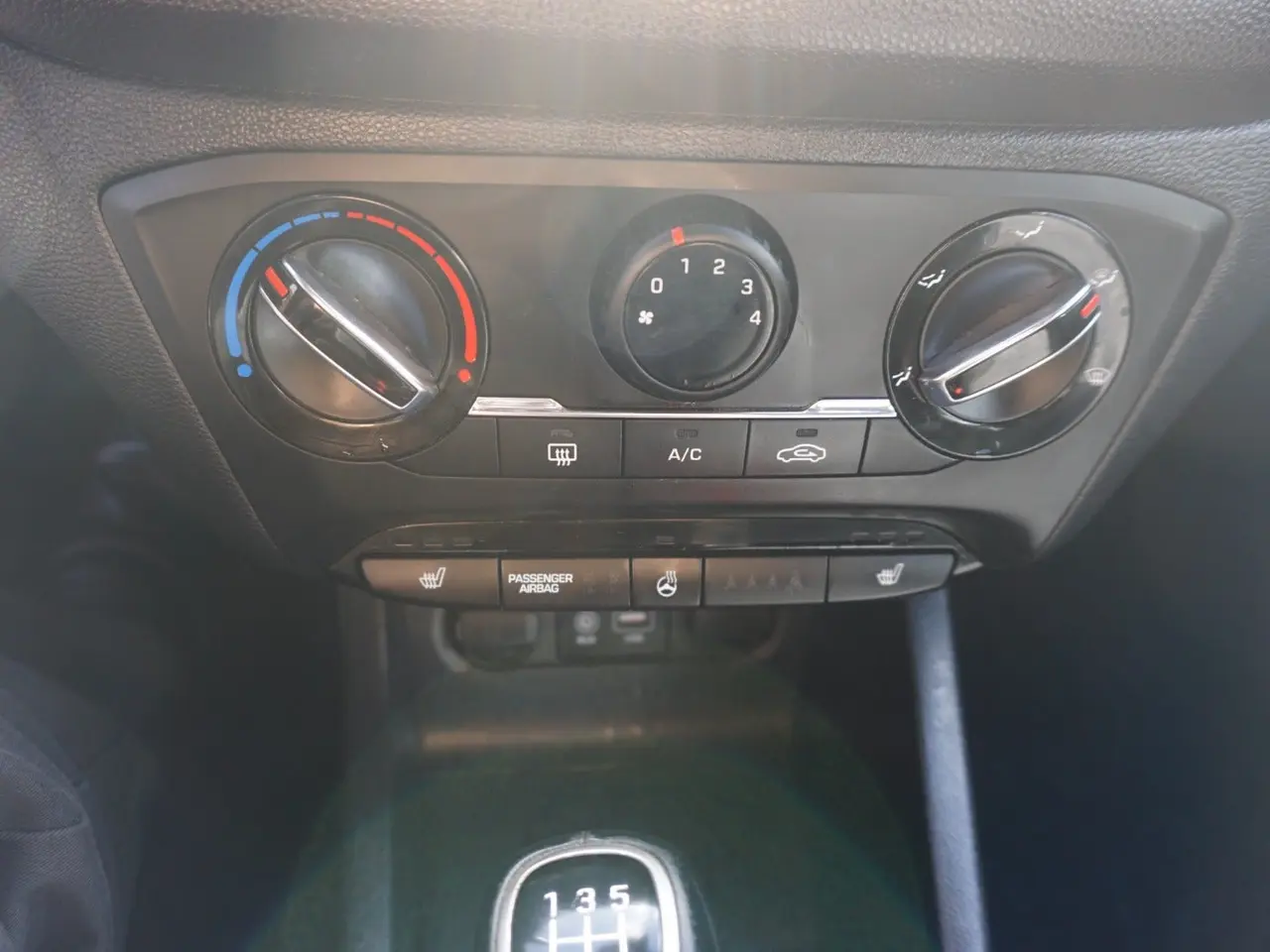Billede 15 - Hyundai i20 1,25 EM-Edition