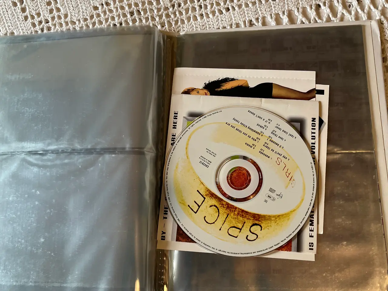 Billede 10 - Spice girls samlemappe samt cd