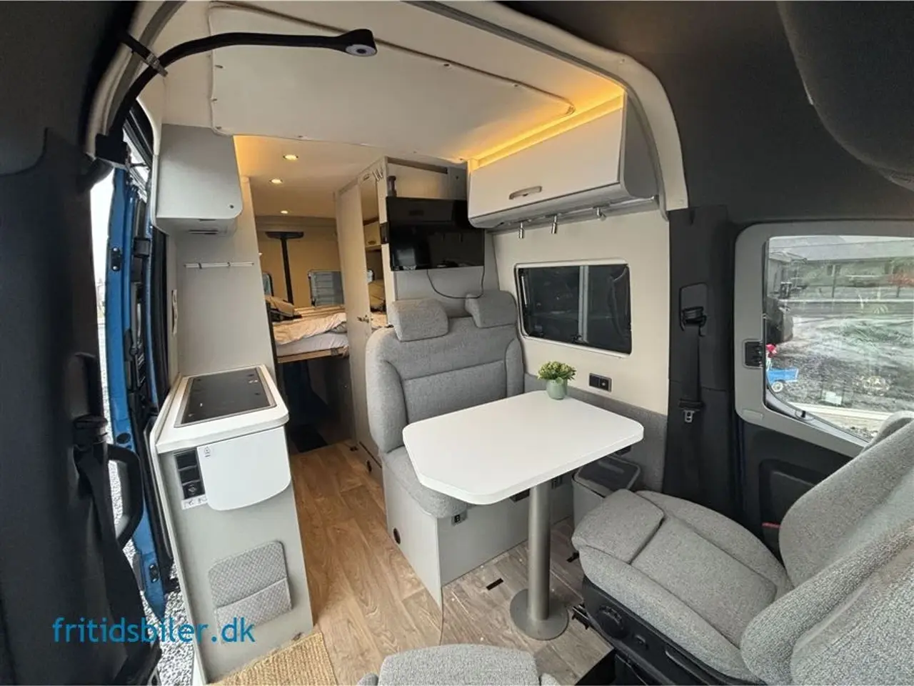Billede 11 - 2024 - Hymer Free S600 Blue Evolution 170 HK Hymer Free S600 bygget på MB Sprinter i en Blue Evolution med Hævetag og fed Grøn farve