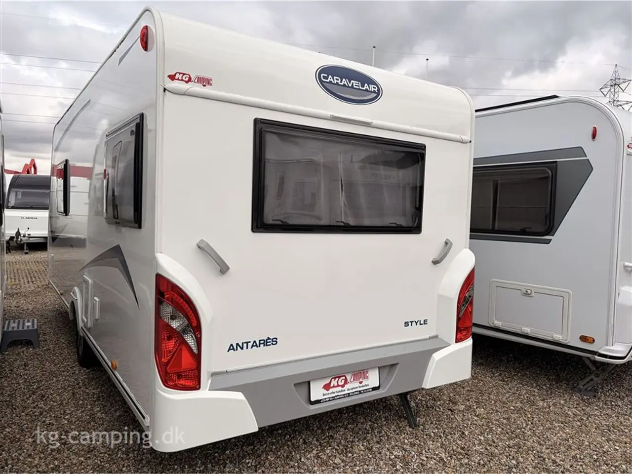 Billede 2 - 2019 - Caravelair Antares 470 Fritstående dobbeltseng, lufttelt, posemarkise og mover.