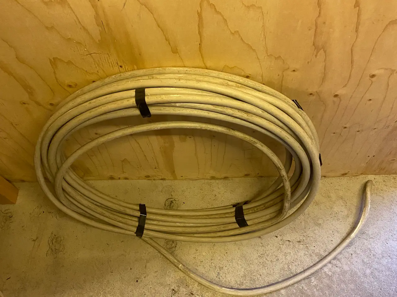 Billede 1 - Installationskabel til ladebox
