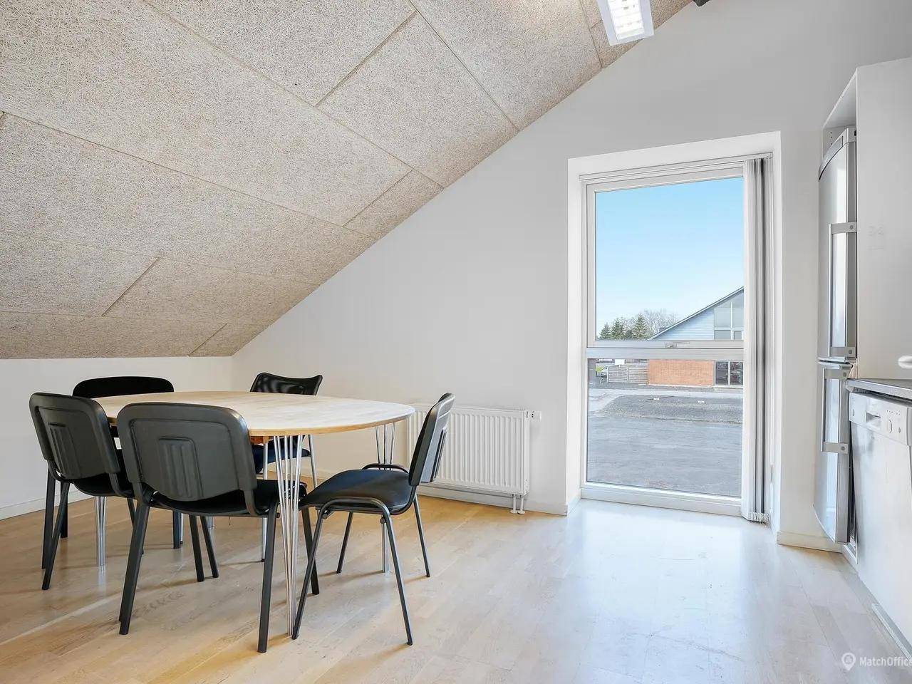 Billede 10 - Flot og lyst lejemål i Roskilde. som er perfekt til kontor.