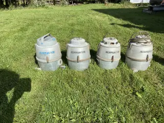 Gamle Nilfisk støvsugere 