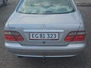 Mercedes-benz clk 320 coupe