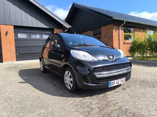 Peugeot 107 kun kørt 82.000km og 2 ejers fra ny