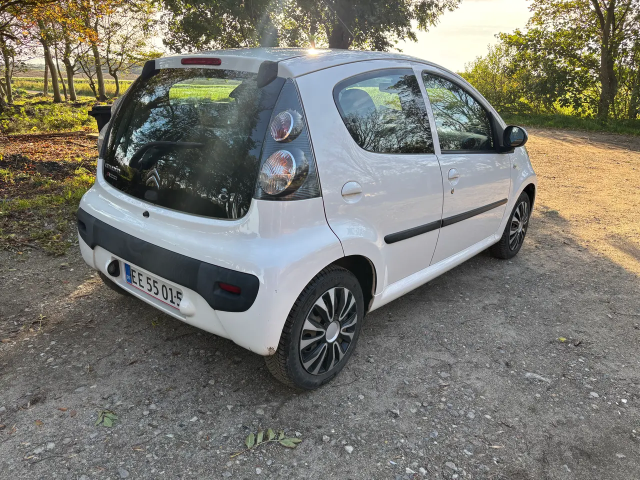 Billede 3 - Velkørende og nysynet Citroen C1 fra 2012