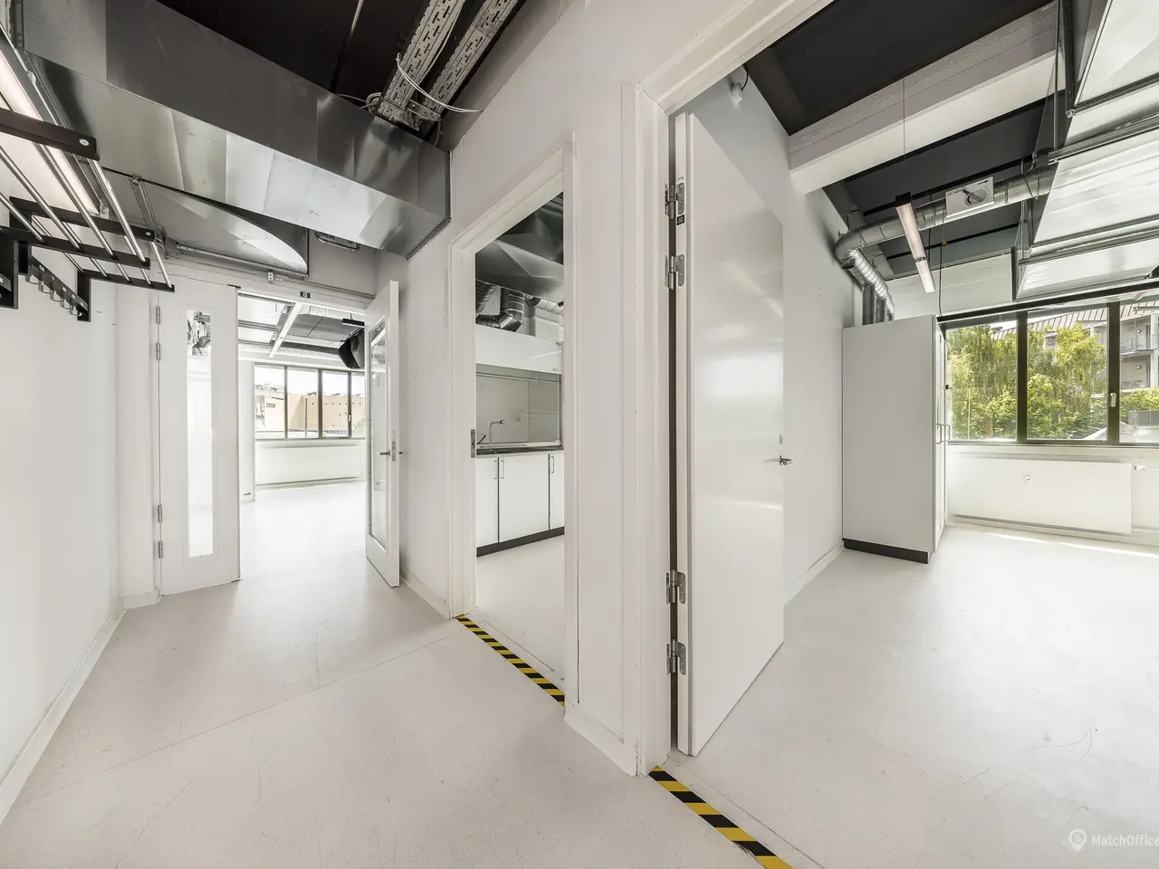 Billede 7 - Rummeligt laboratorie på 347 m²