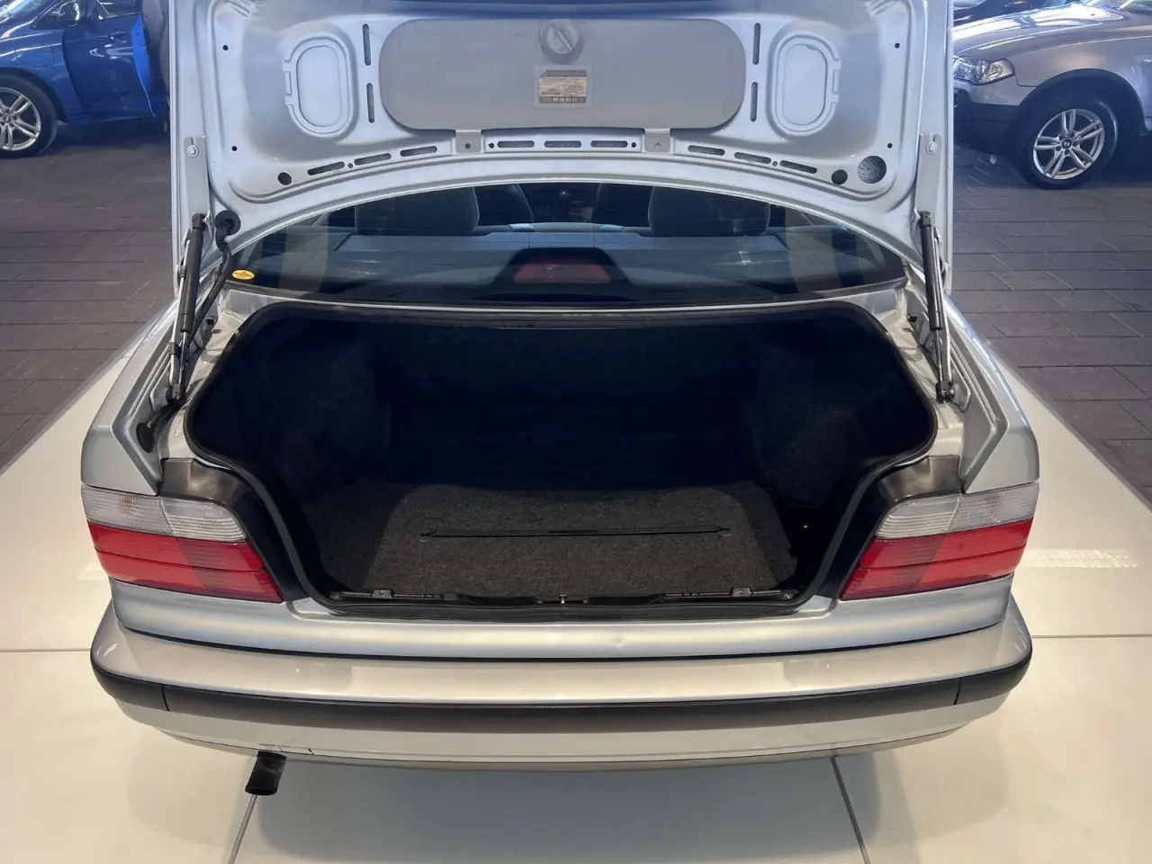 Billede 11 - BMW 316i 1,6 Bavaria