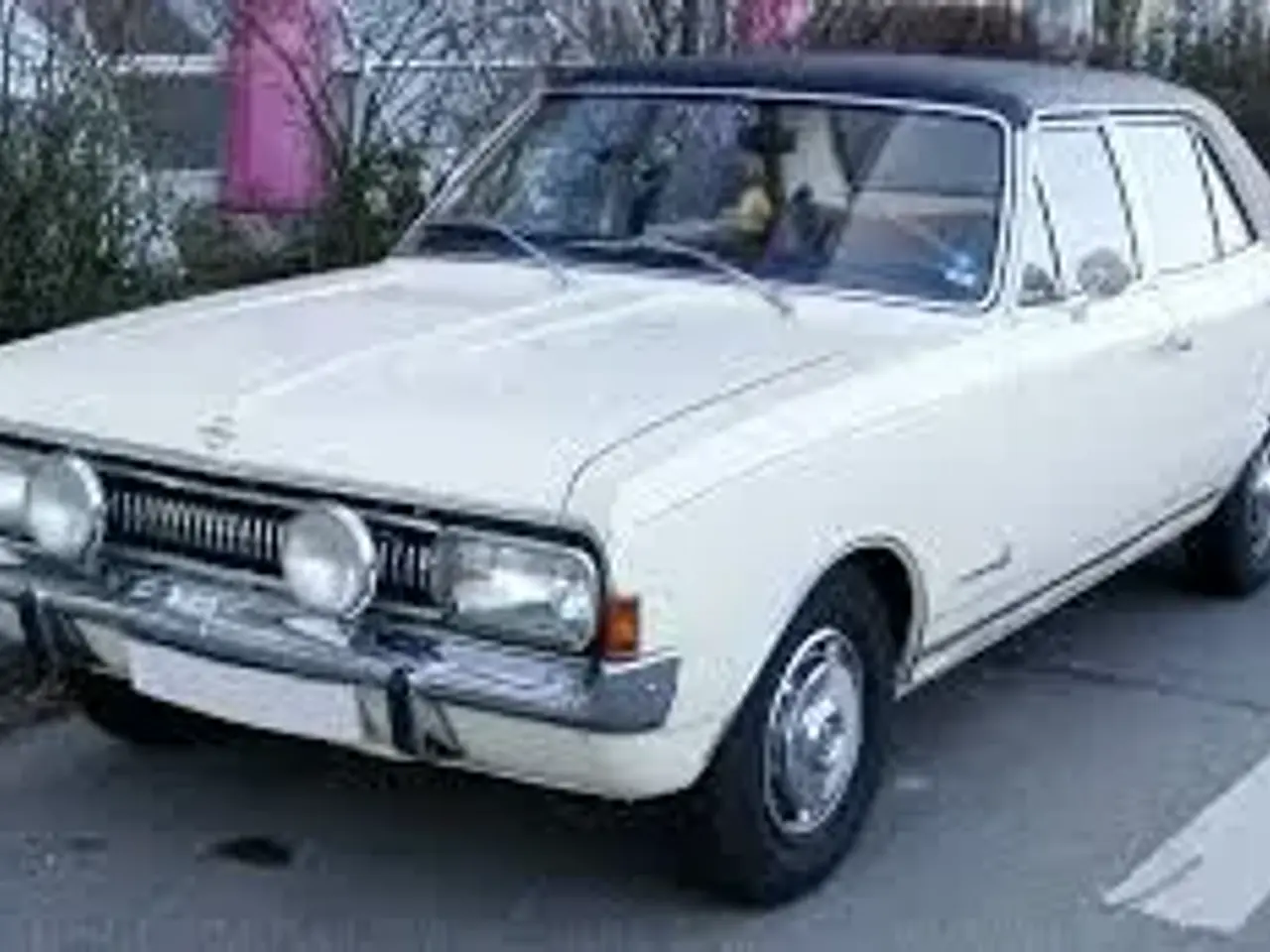Billede 1 - KØBES - Opel Commodore A / Rekord C