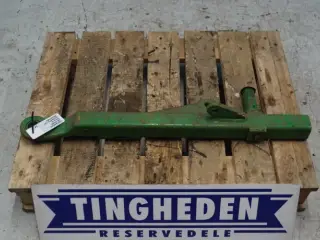 John Deere 2140 L.H. Liftarm AL26678