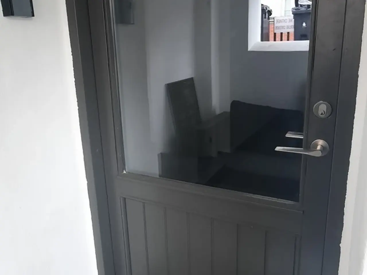 Billede 11 - Villa - hele kælderen til leje - ejen indgang