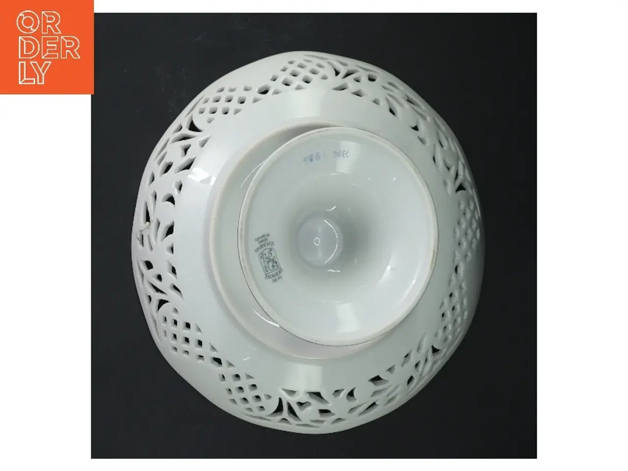 Billede 3 - Porcelænsskål på fod fra Schumann (str. Ø 19 cm)