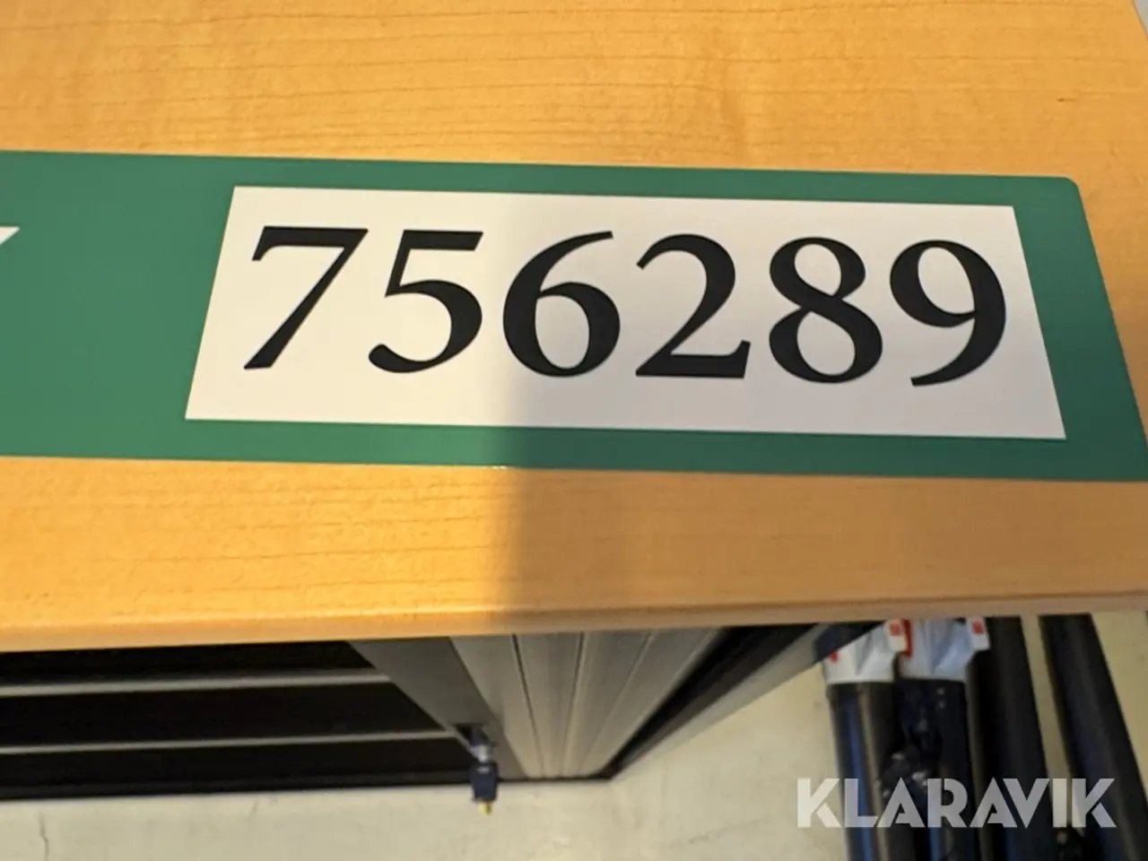 Billede 12 - Arkivskab med jalousilåger