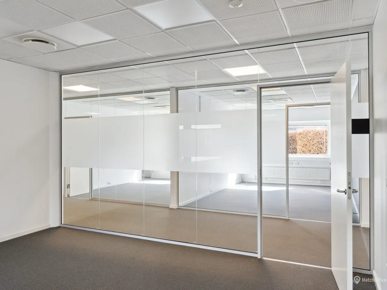 Billede 6 - Moderne kontor med gode faciliteter